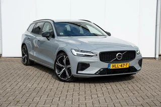 Volvo V60 T6 Plug-in hybrid AWD Plus Dark | HK Audio | 19" | Elek.bedienbare trekhaak