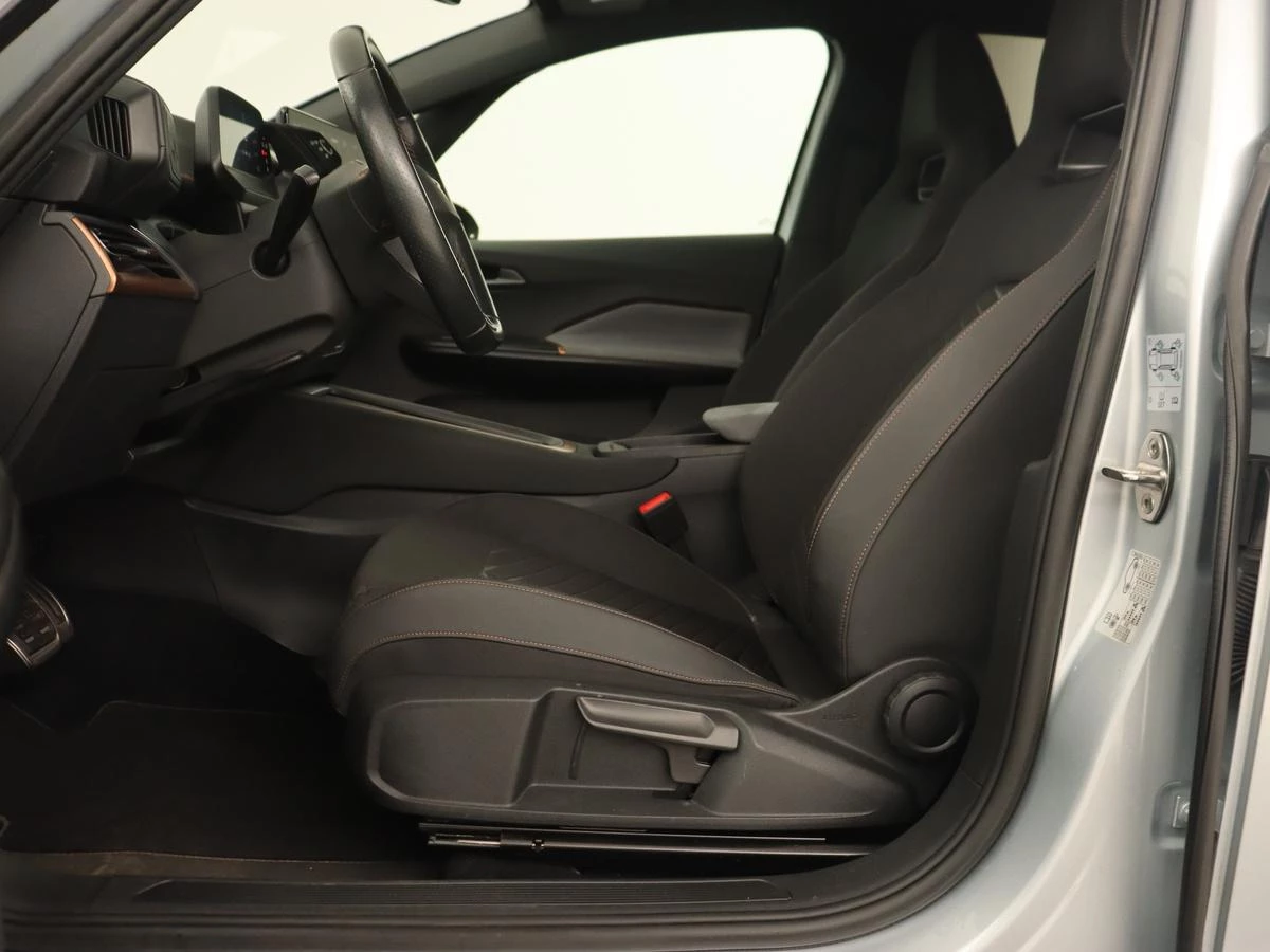 Hoofdafbeelding CUPRA Born