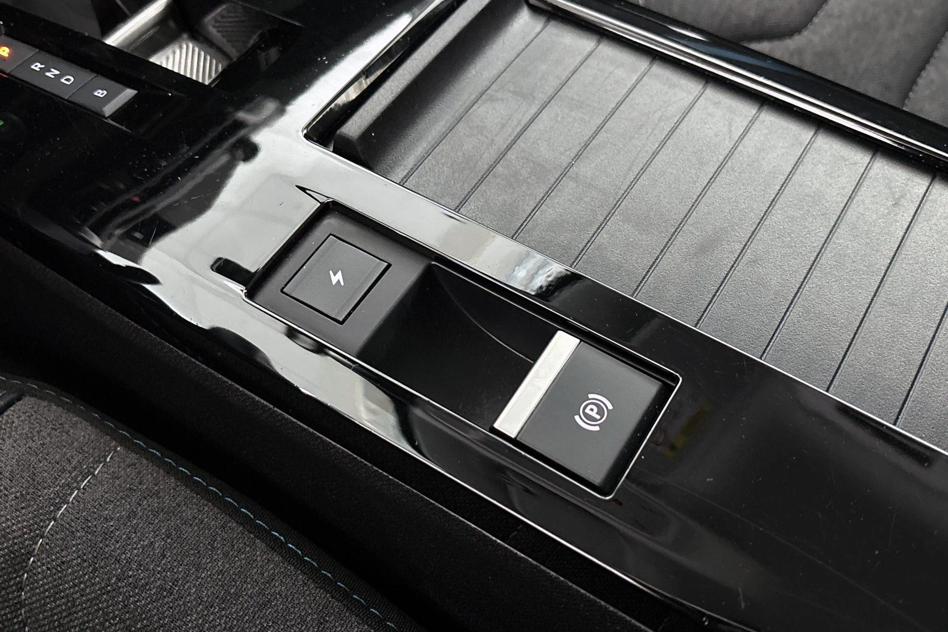 Hoofdafbeelding Citroën ë-C4