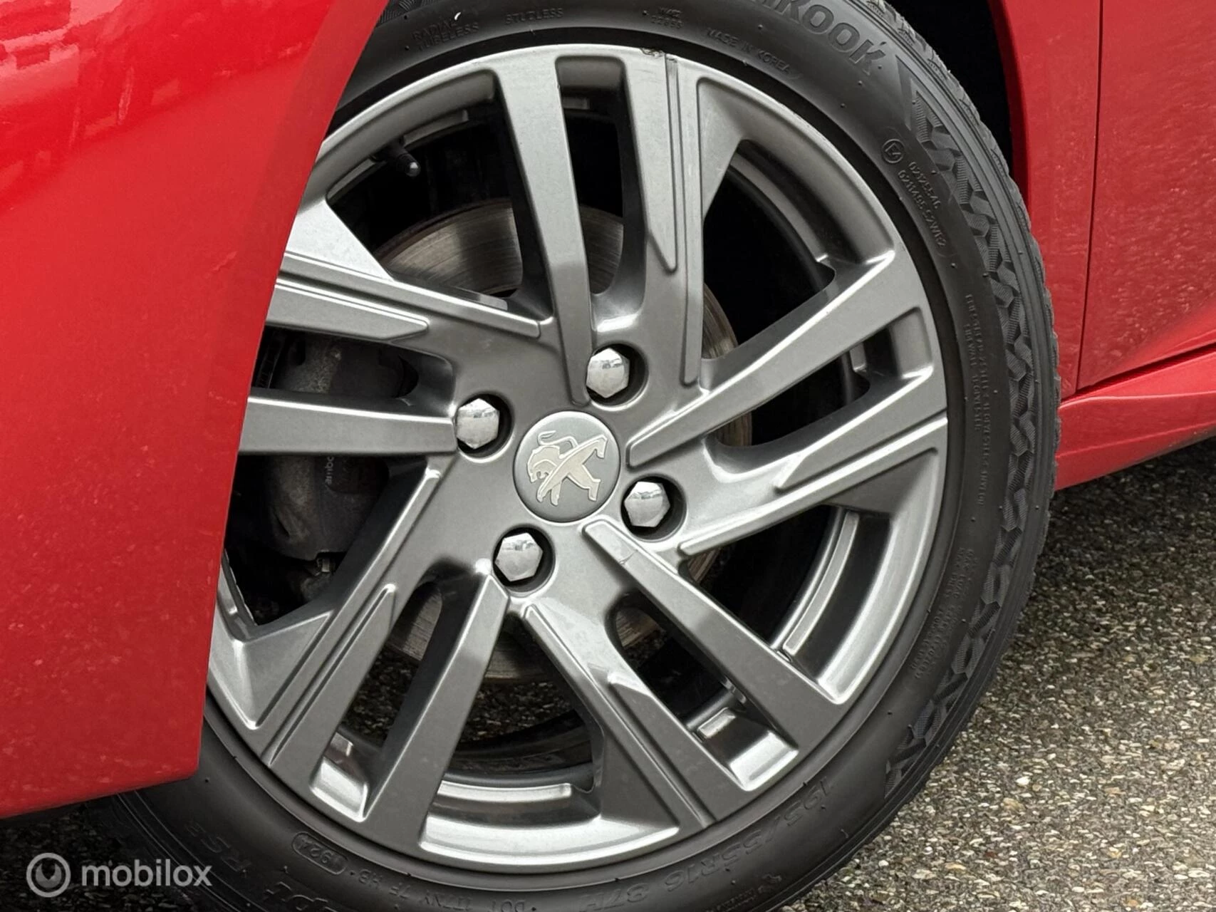 Hoofdafbeelding Peugeot 208