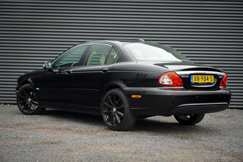 Hoofdafbeelding Jaguar X-Type