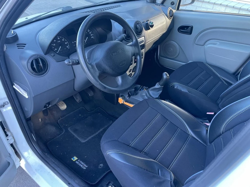 Hoofdafbeelding Dacia Logan