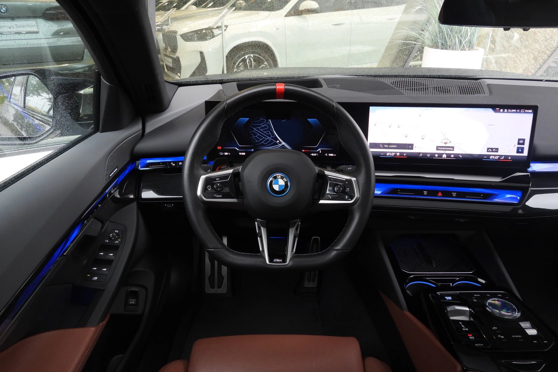Hoofdafbeelding BMW i5