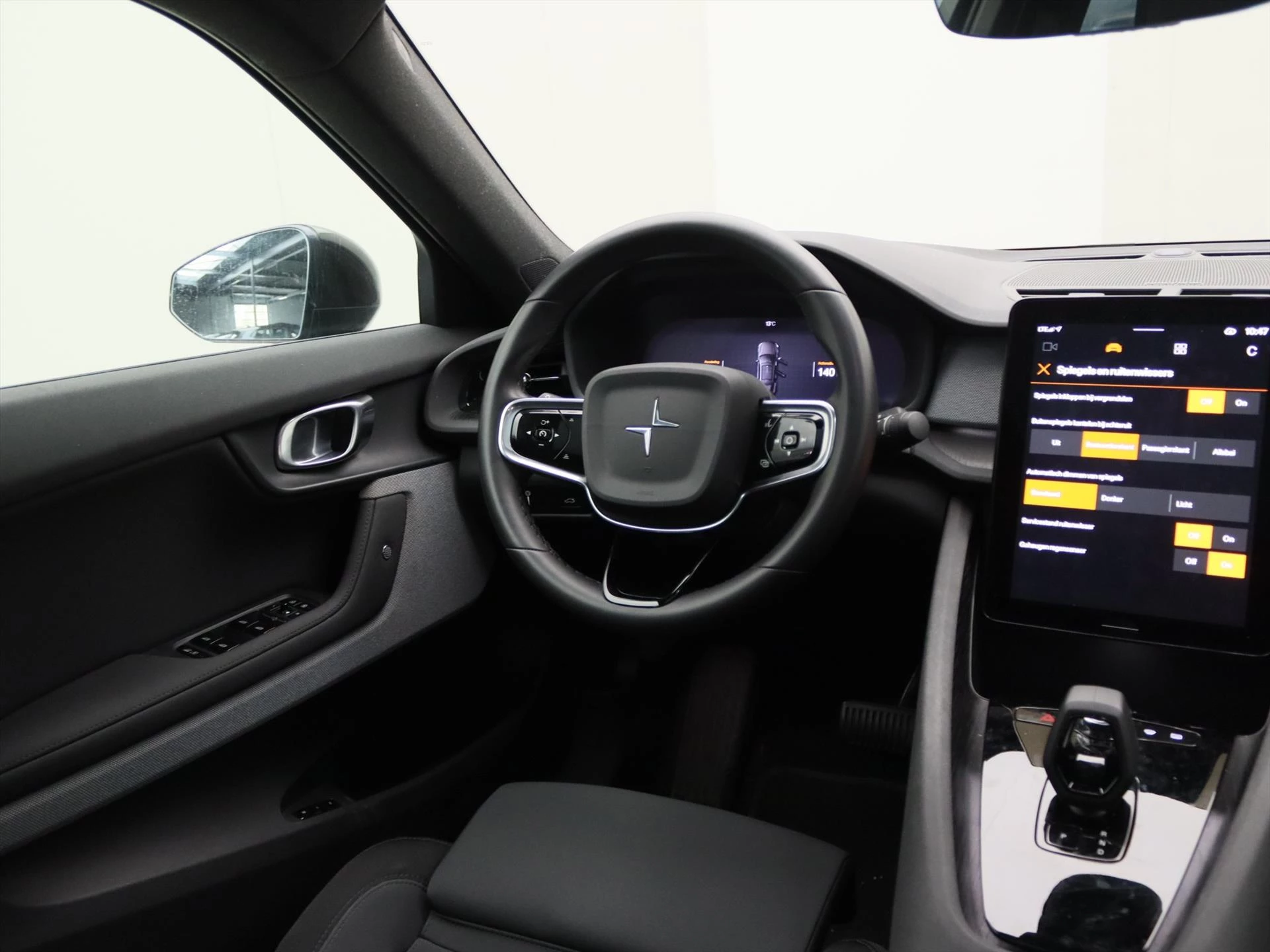 Hoofdafbeelding Polestar 2