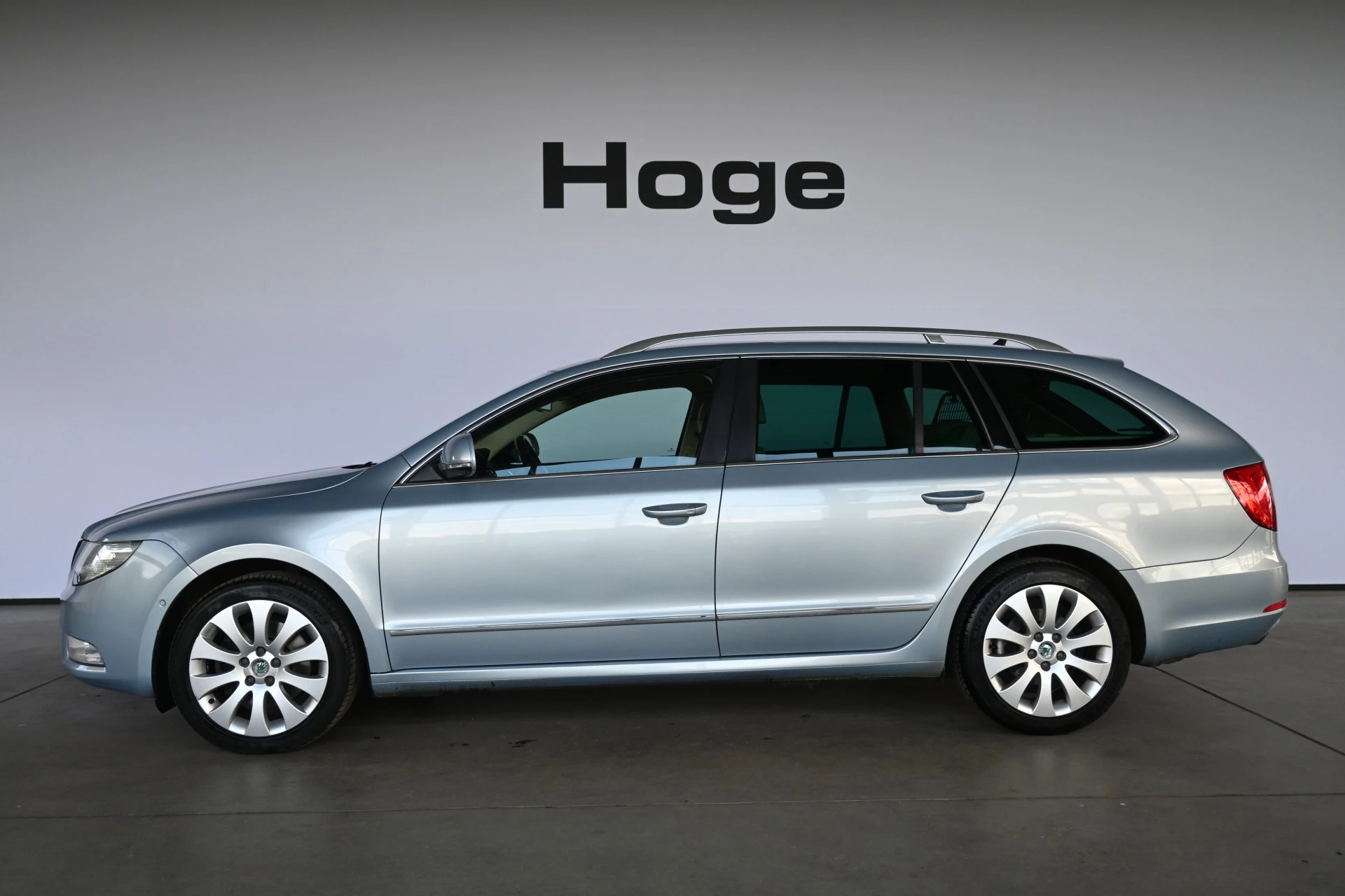 Hoofdafbeelding Škoda Superb