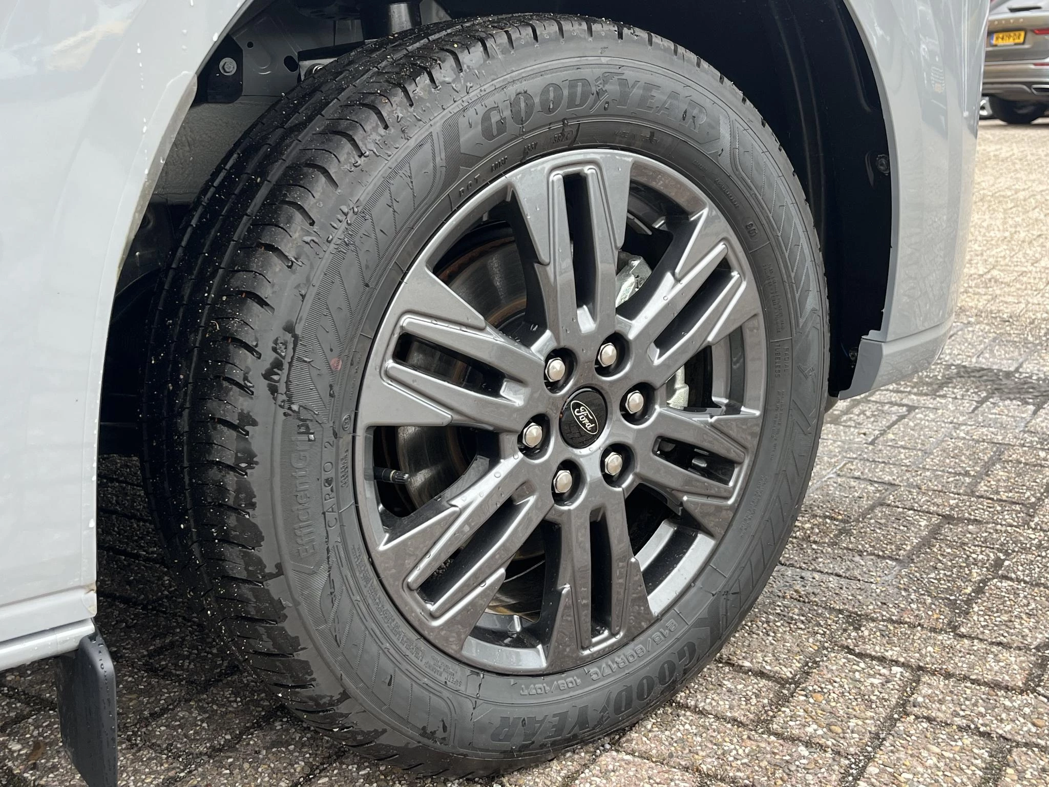Hoofdafbeelding Ford E-Transit Custom