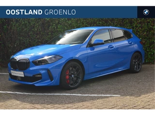 BMW 1 Serie 118i M Sport (incl. 3 jaar gratis onderhoud) / Sportstoelen / Adaptieve LED / Active Cruise Control / Comfort Access / M Sportonderstel / Live Cockpit Professional