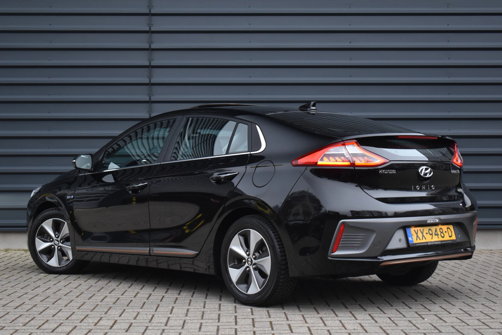 Hoofdafbeelding Hyundai IONIQ