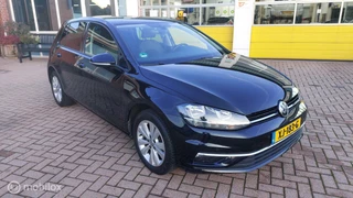 Hoofdafbeelding Volkswagen Golf Volkswagen Golf 1.0 TSI Comfortline Business