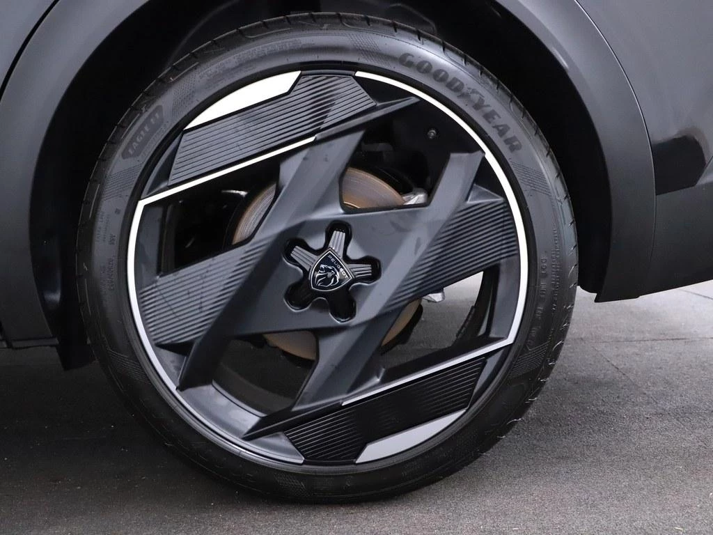 Hoofdafbeelding Peugeot 408