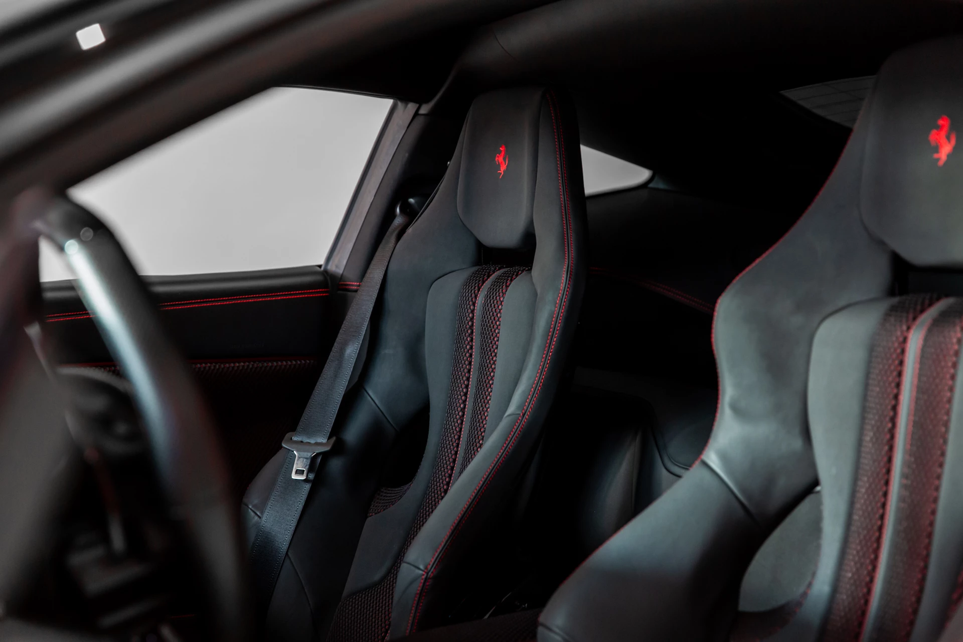 Hoofdafbeelding Ferrari F12