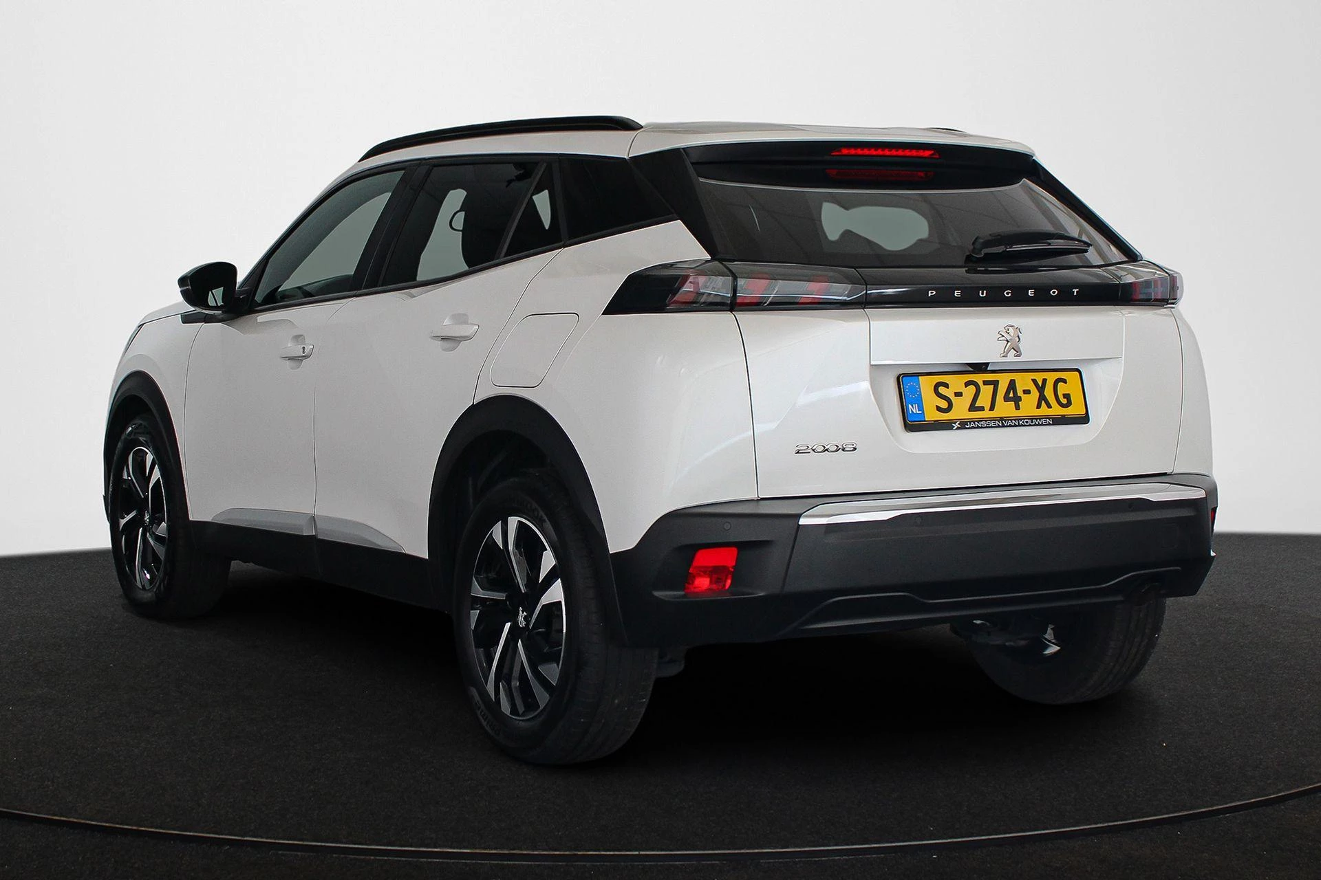 Hoofdafbeelding Peugeot 2008