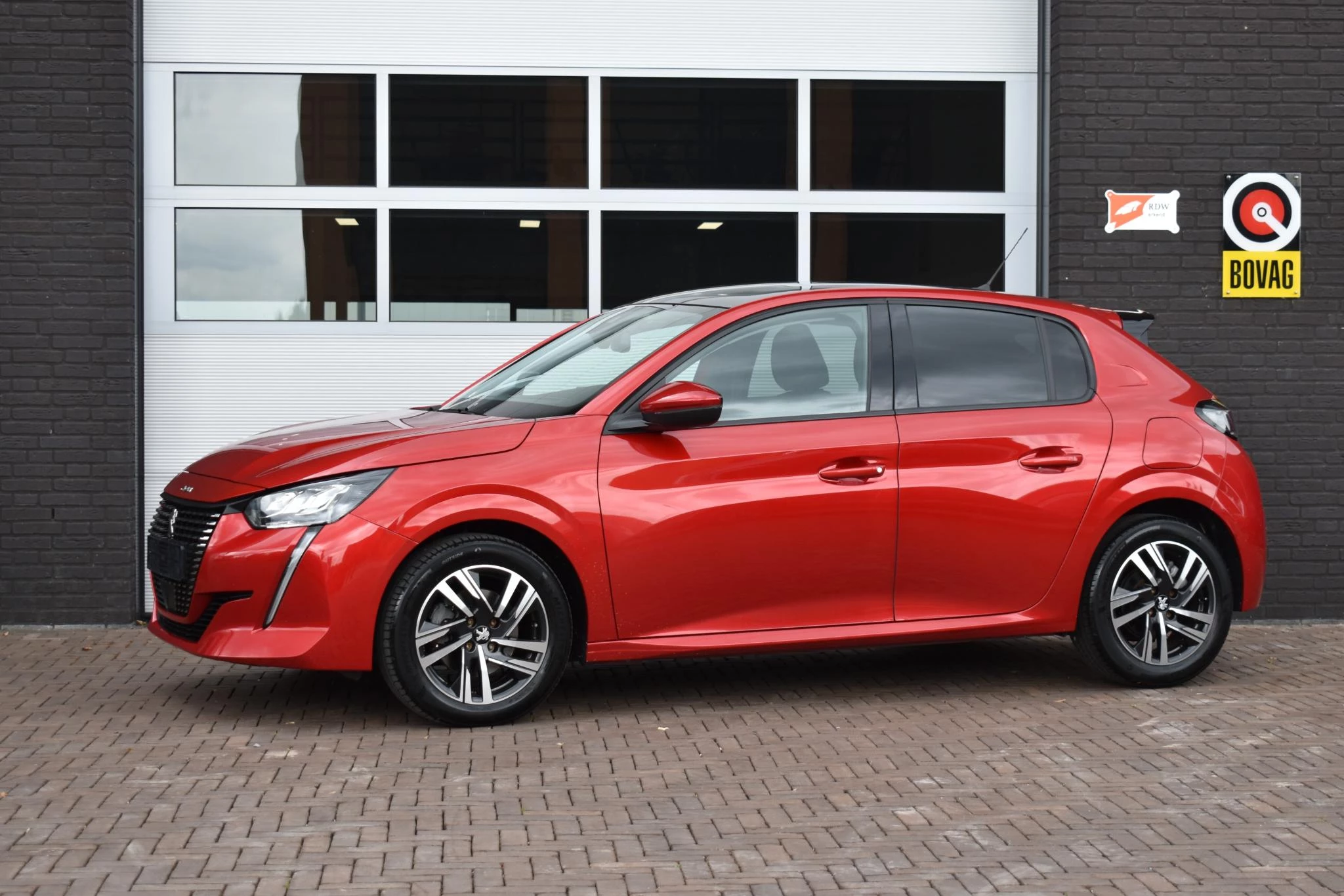 Hoofdafbeelding Peugeot 208