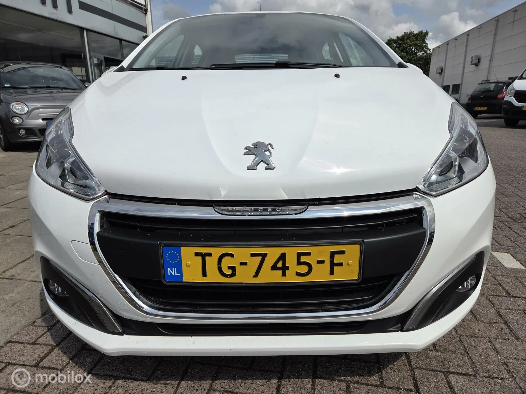 Hoofdafbeelding Peugeot 208
