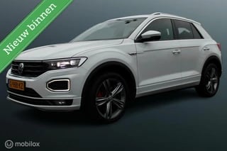 Volkswagen T-Roc 1.5 TSI Sport Business R, Trekhaak, Donker glas, App connect, navi, Cruise, Clima, Pdc voor + achter + camera