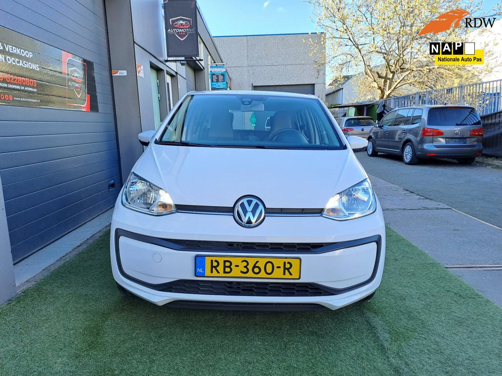 Hoofdafbeelding Volkswagen up!