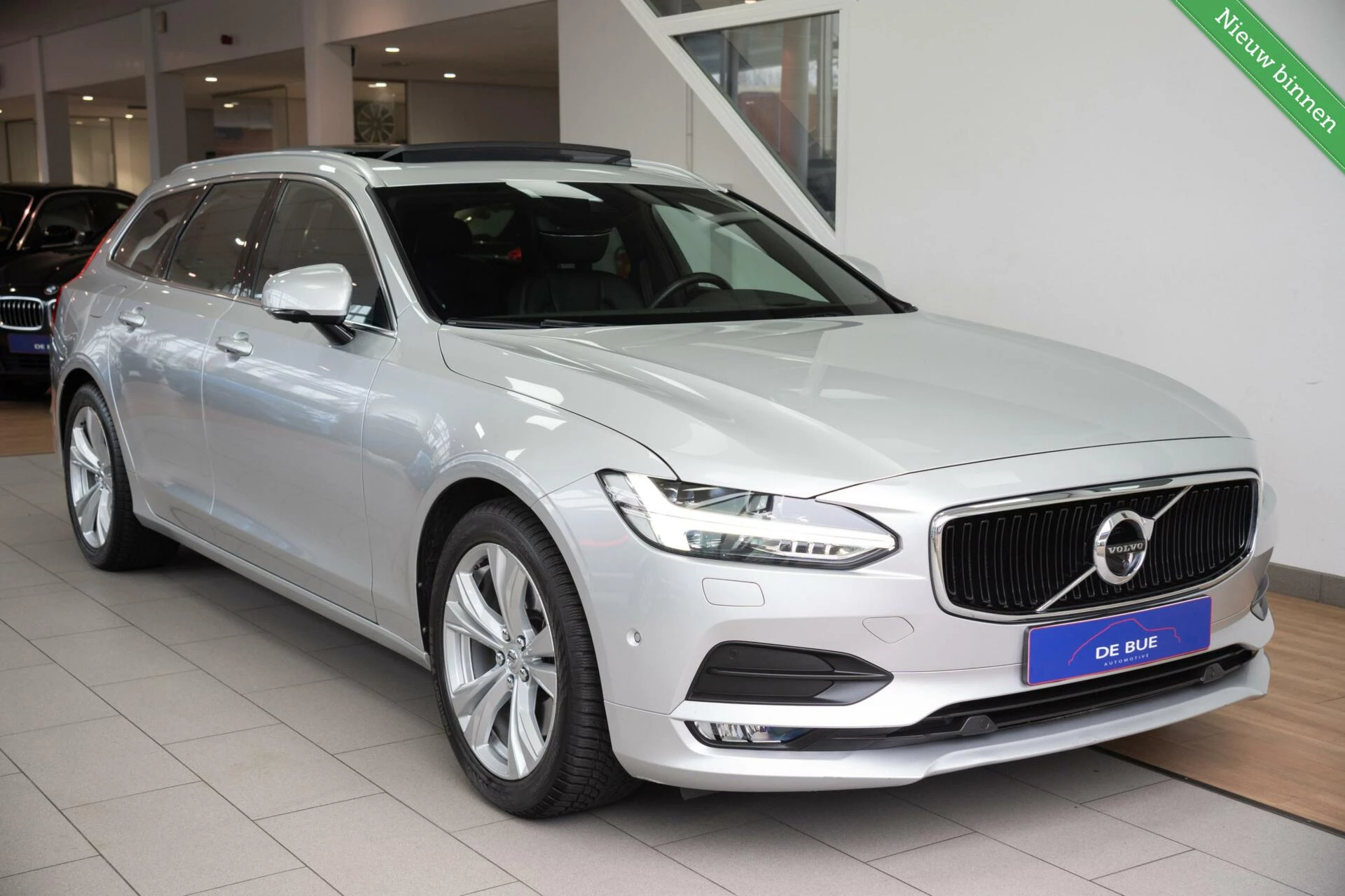 Hoofdafbeelding Volvo V90