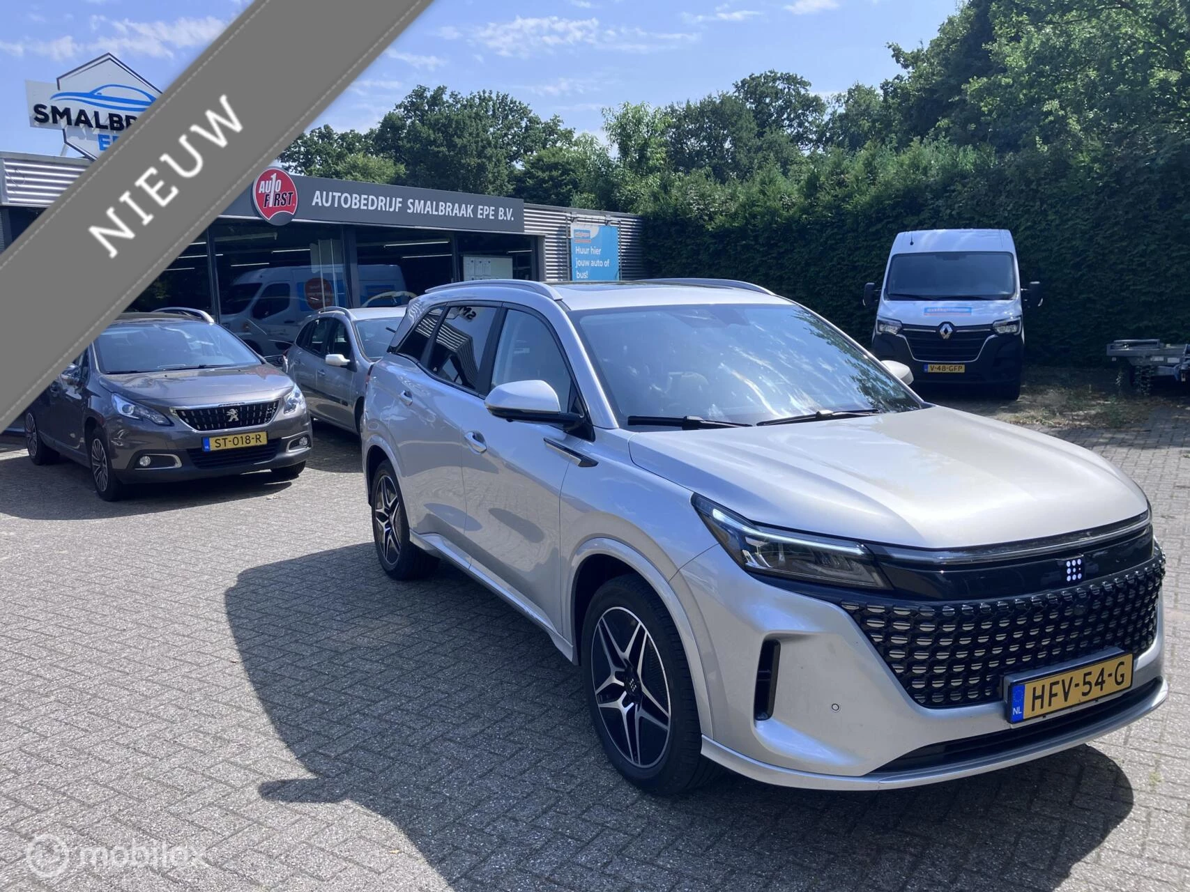 Hoofdafbeelding DFSK E5 PHEV