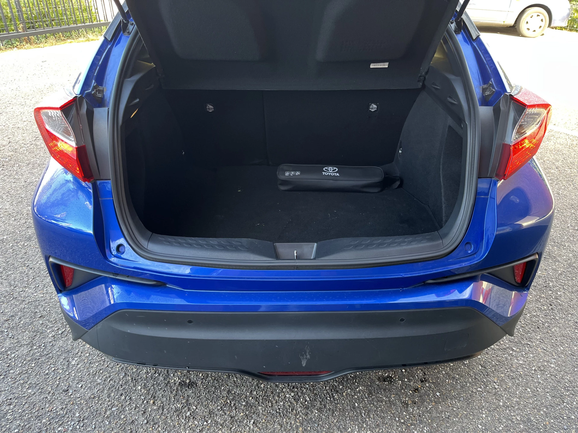 Hoofdafbeelding Toyota C-HR