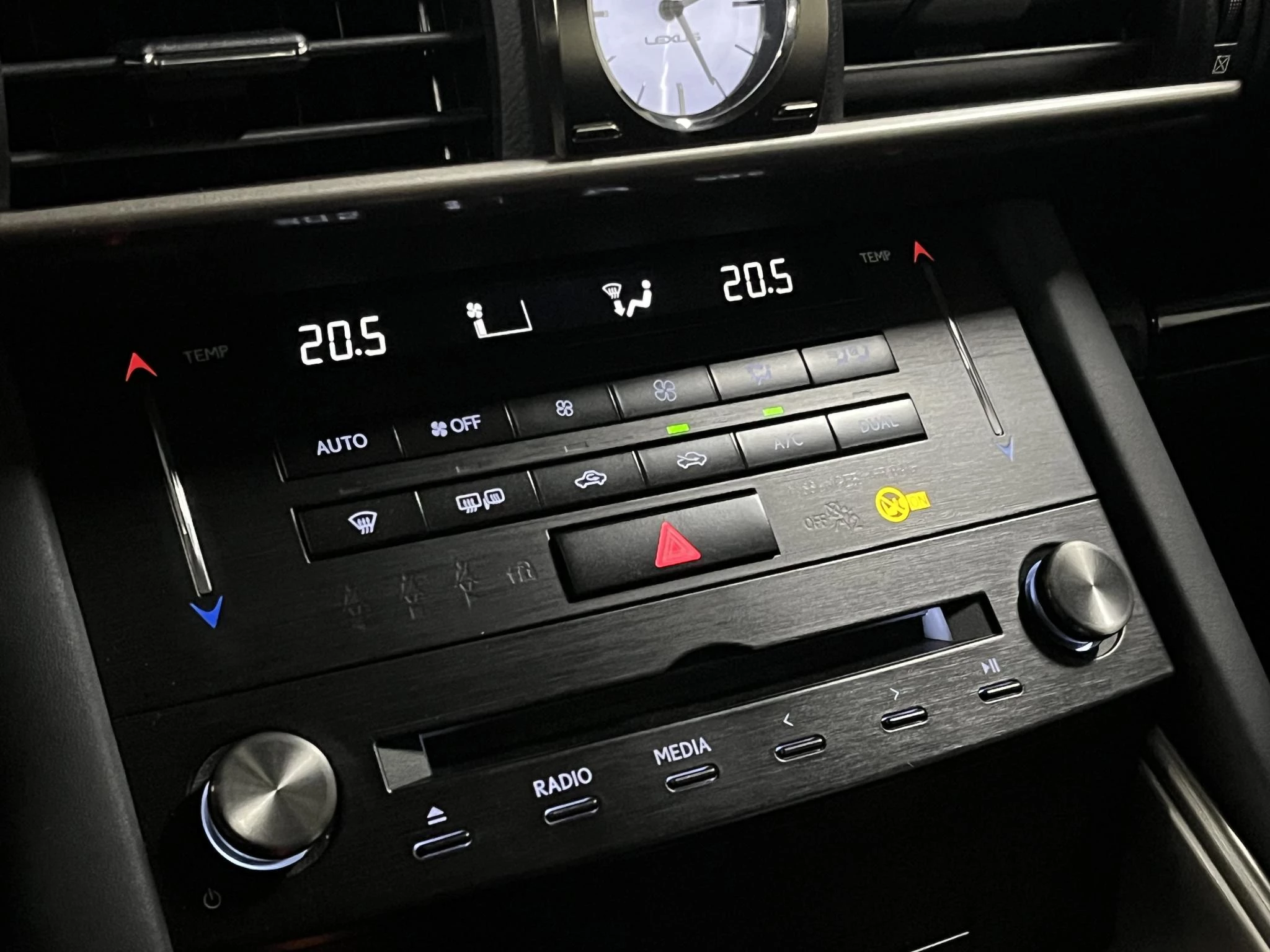 Hoofdafbeelding Lexus IS