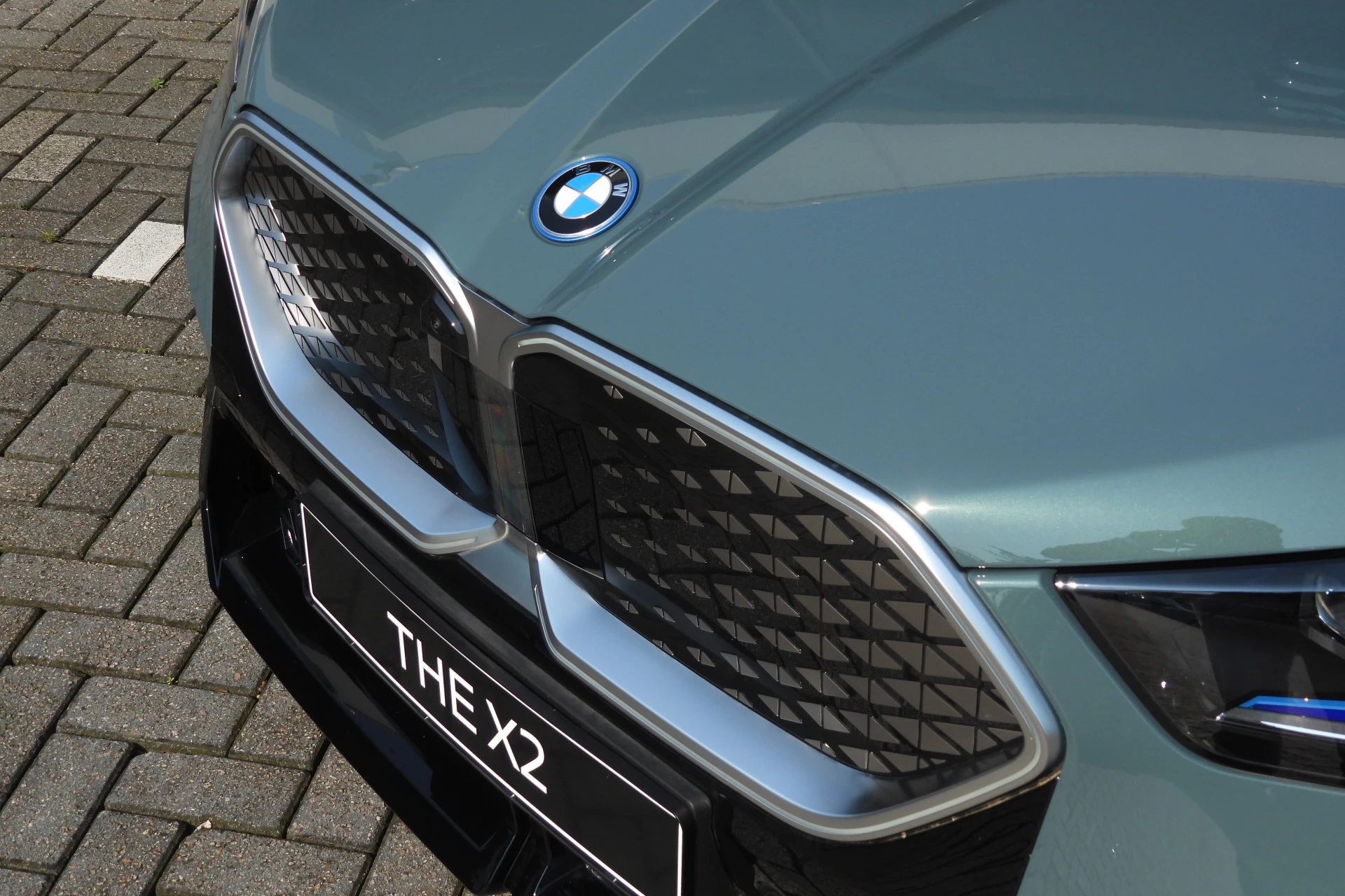 Hoofdafbeelding BMW iX2
