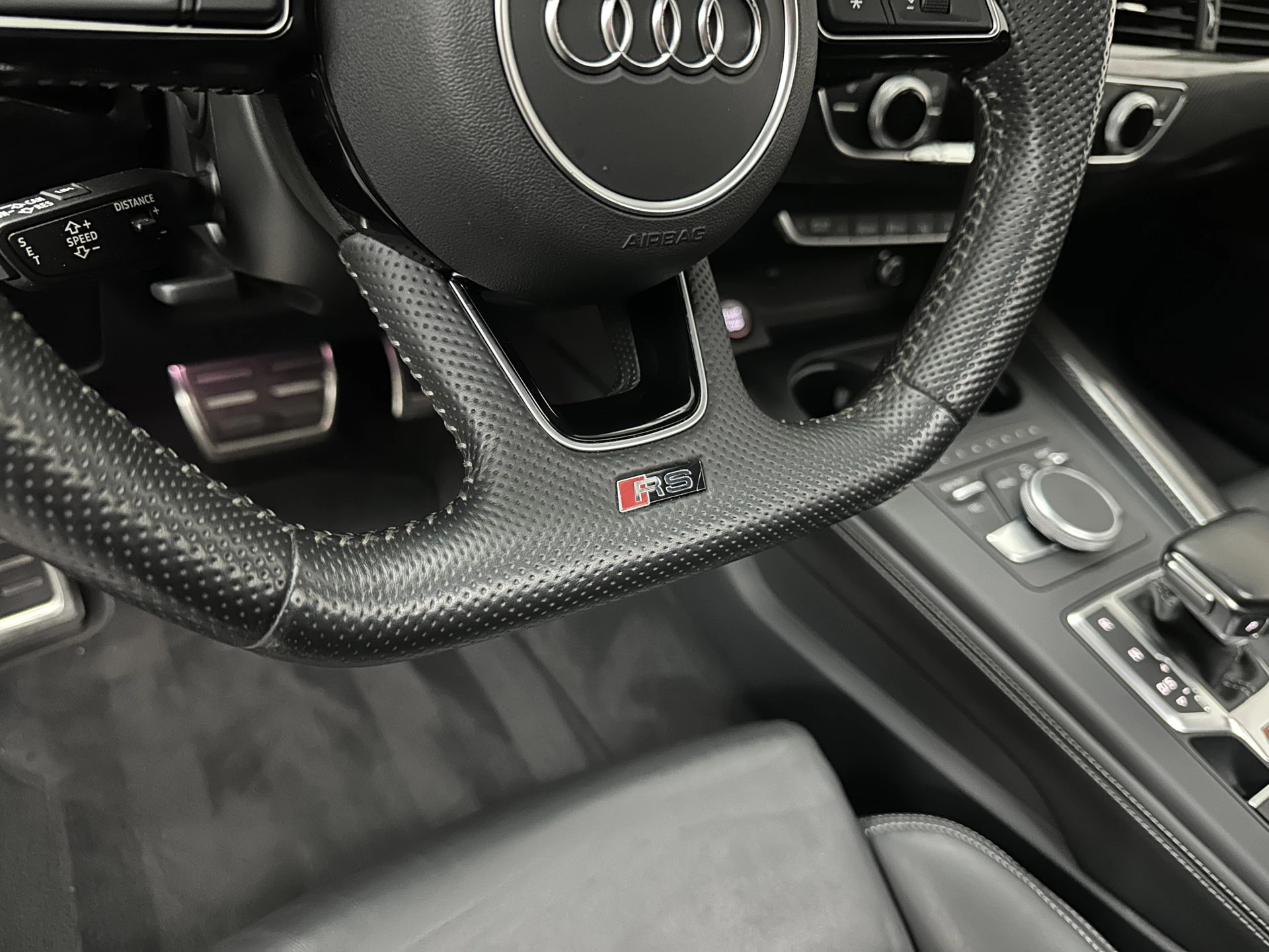 Hoofdafbeelding Audi RS4