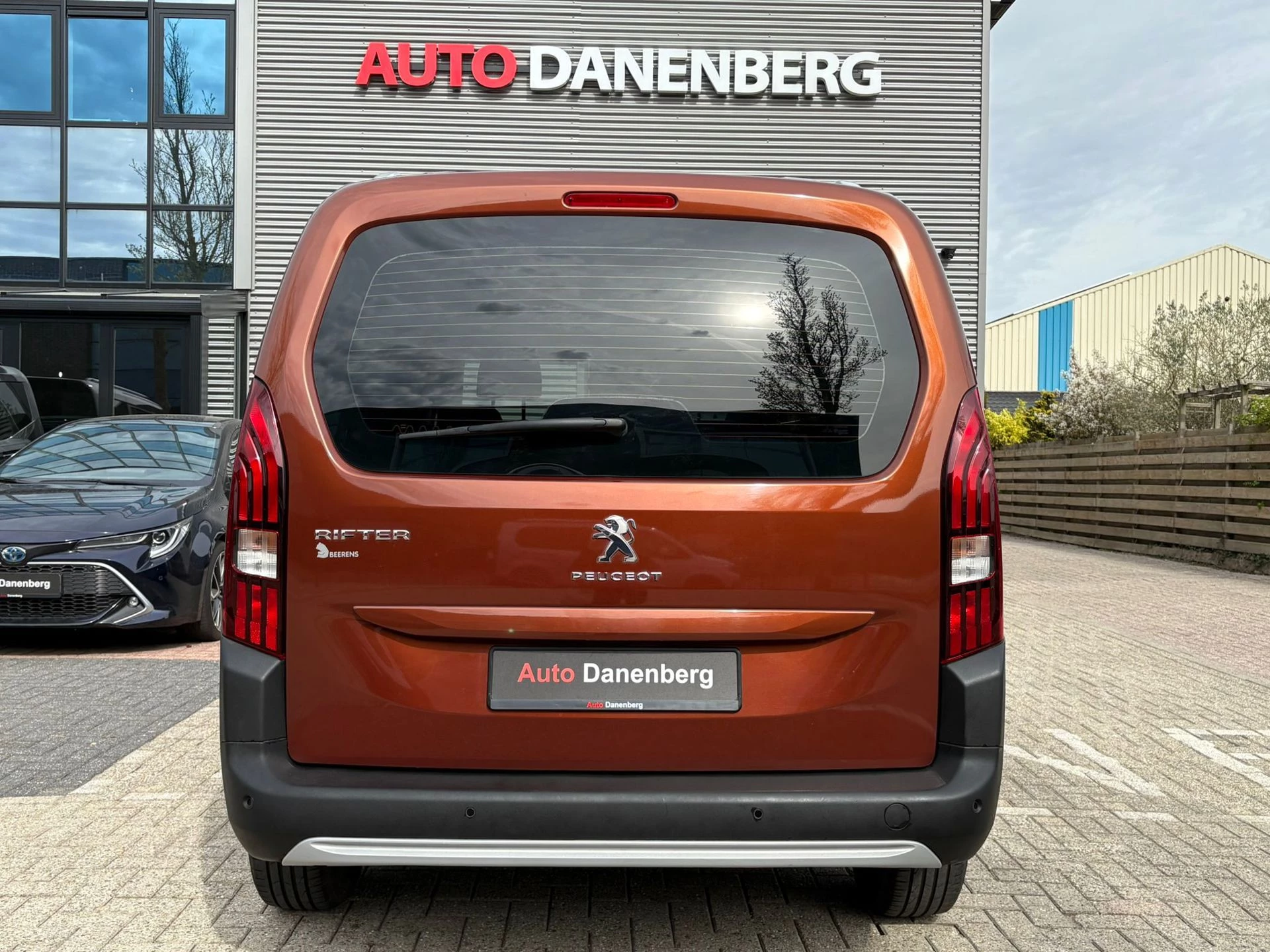 Hoofdafbeelding Peugeot Rifter