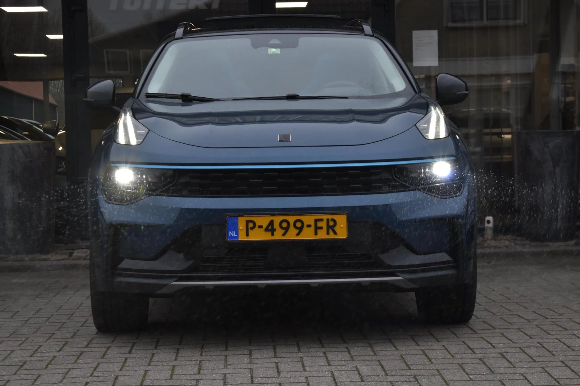 Hoofdafbeelding Lynk & Co 01