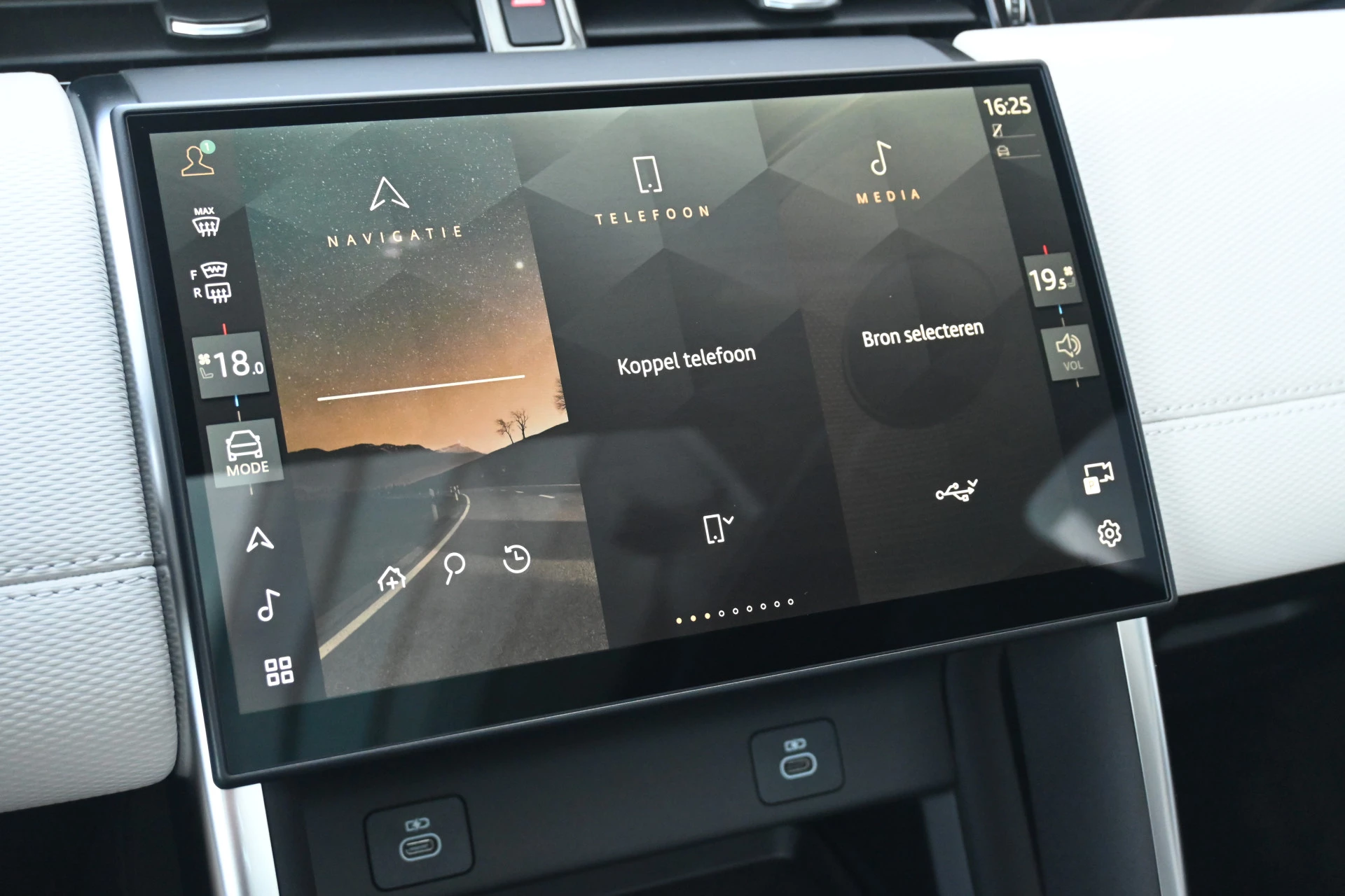 Hoofdafbeelding Land Rover Discovery Sport