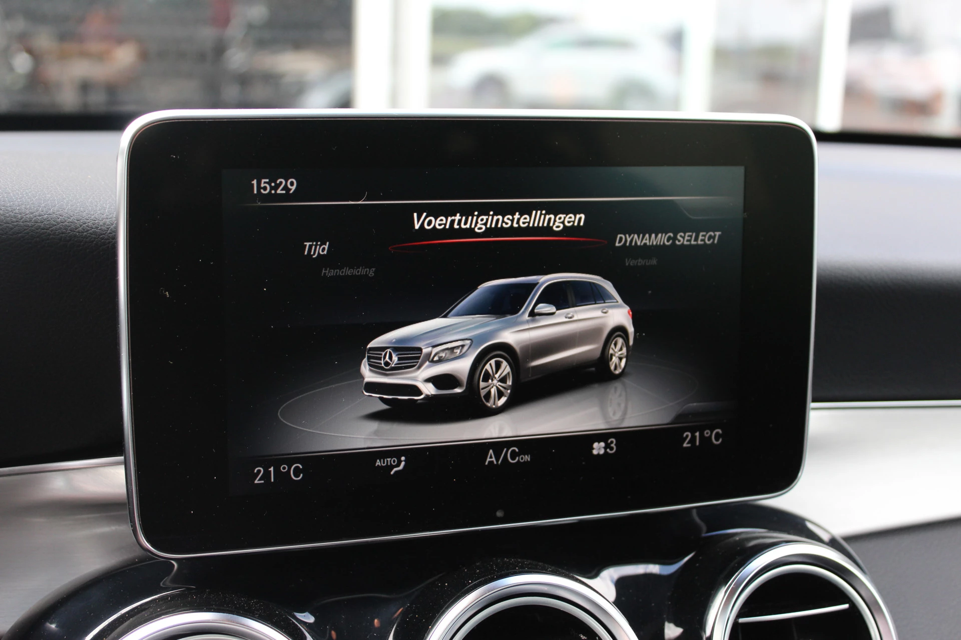 Hoofdafbeelding Mercedes-Benz GLC