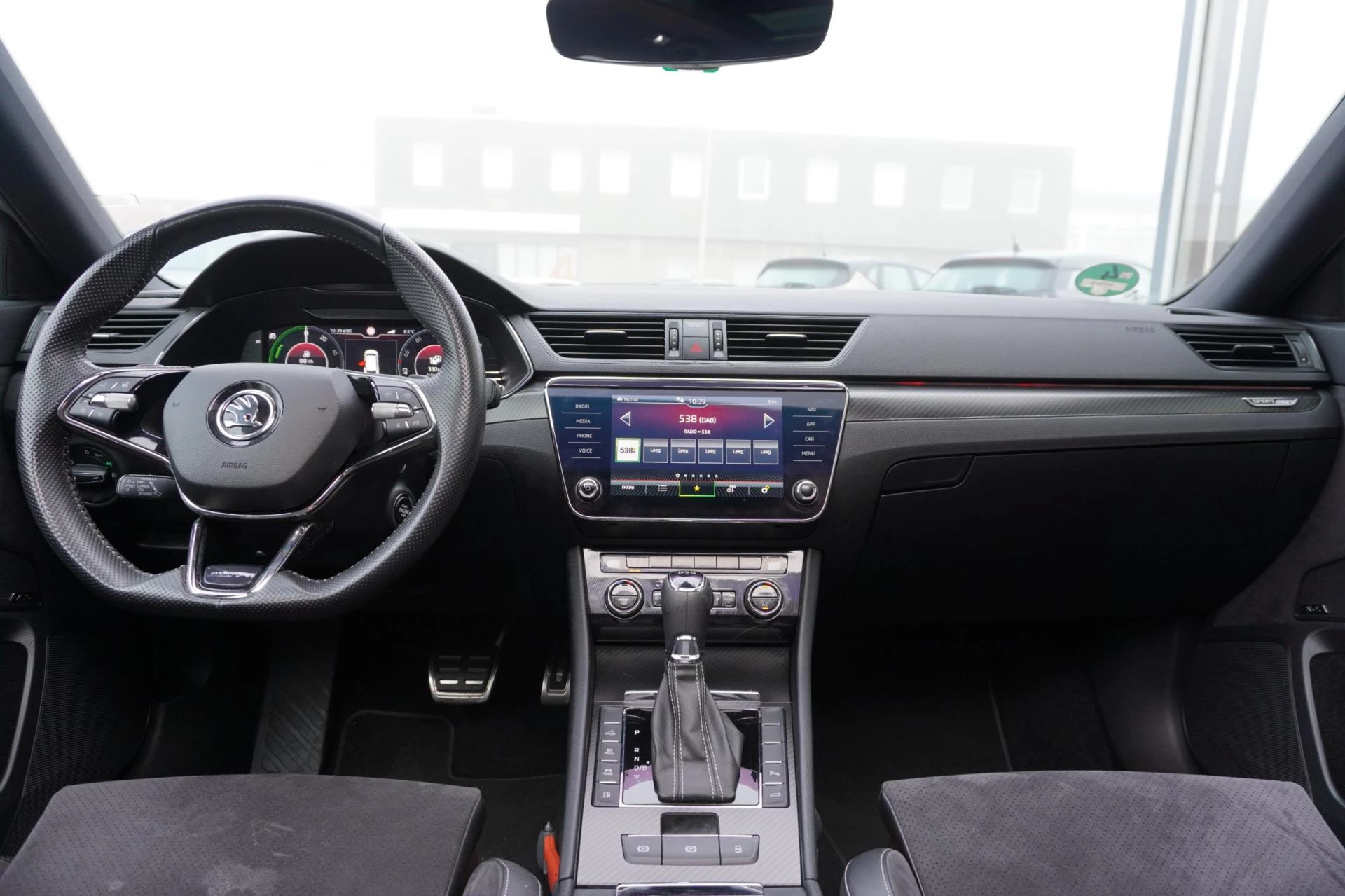 Hoofdafbeelding Škoda Superb