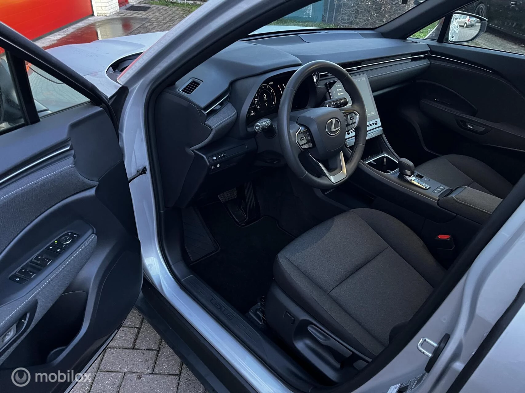 Hoofdafbeelding Lexus LBX