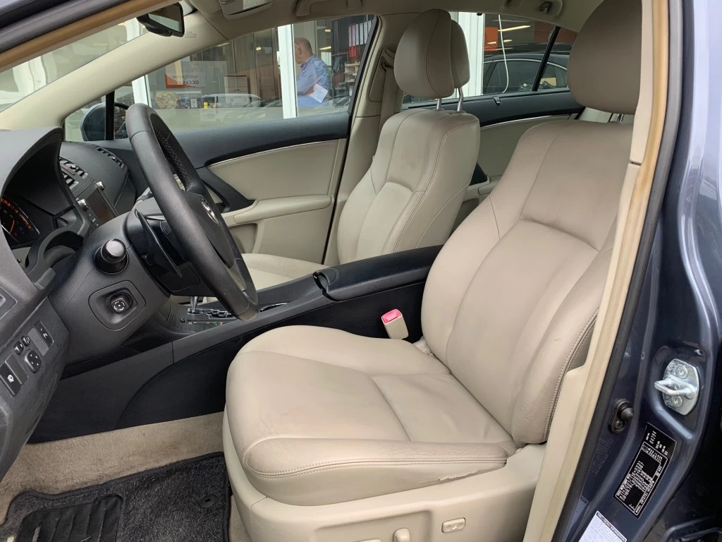 Hoofdafbeelding Toyota Avensis