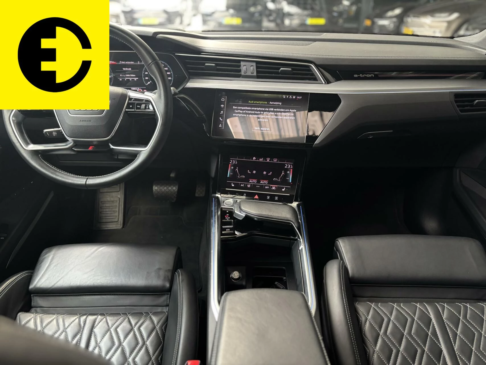 Hoofdafbeelding Audi e-tron