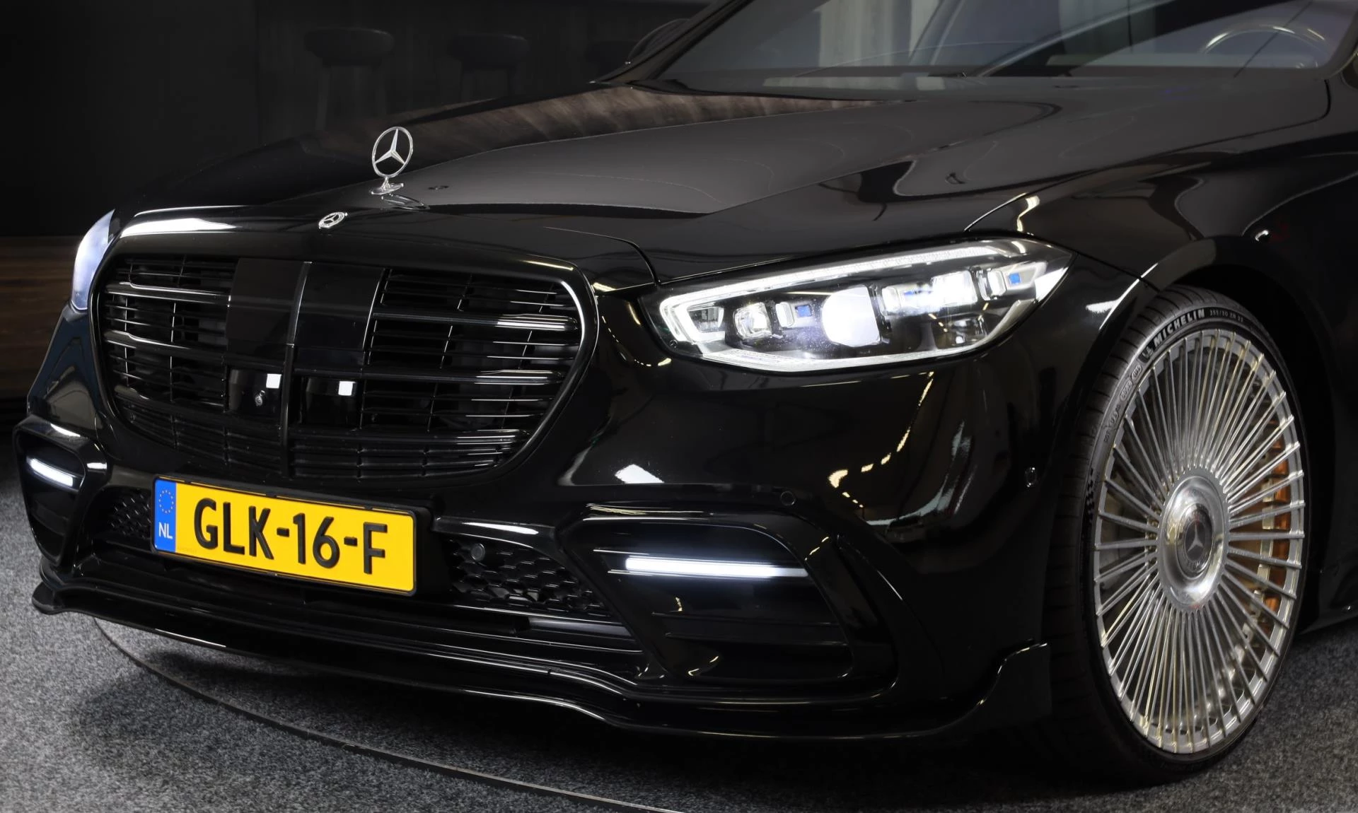 Hoofdafbeelding Mercedes-Benz S-Klasse