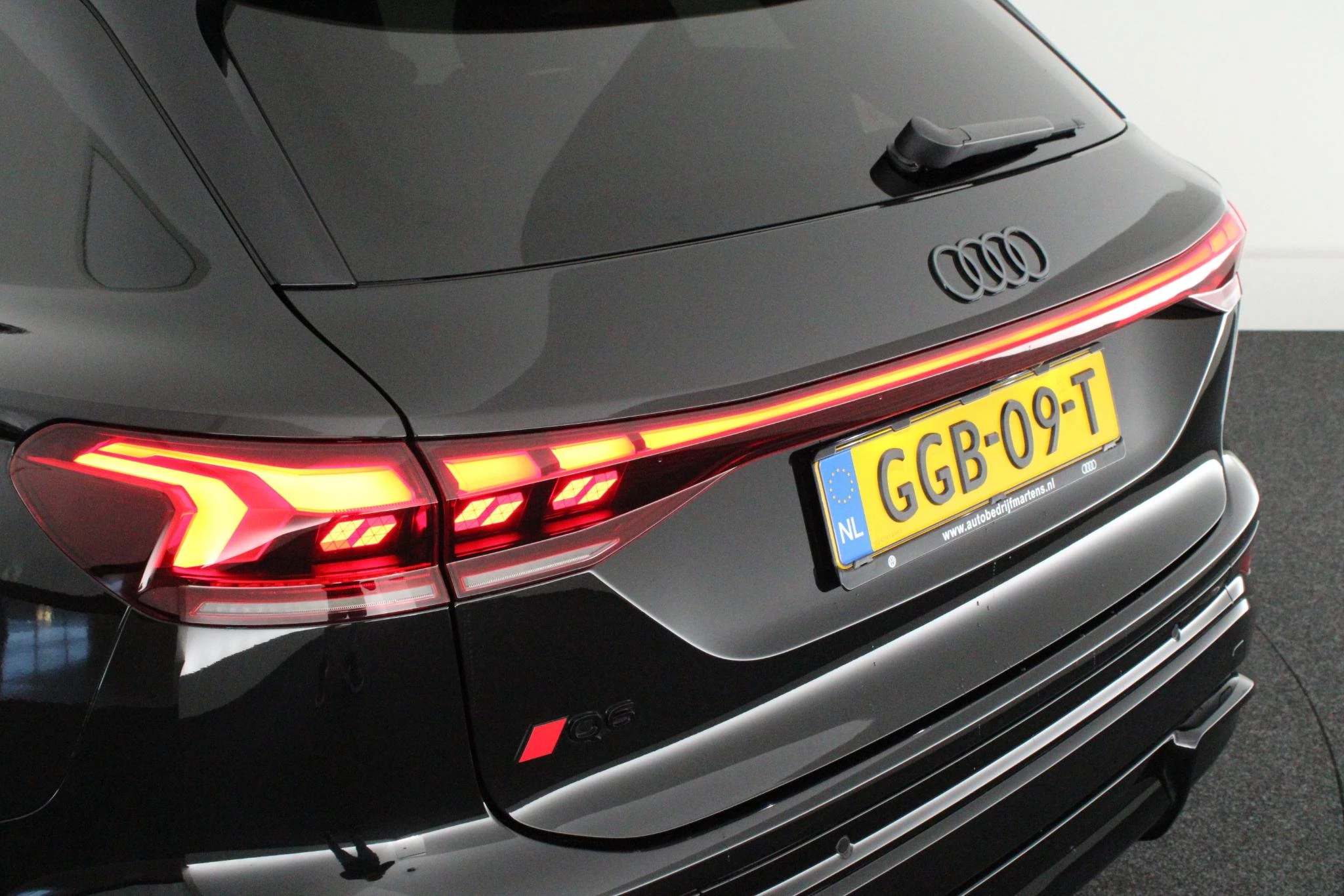 Hoofdafbeelding Audi Q6 e-tron