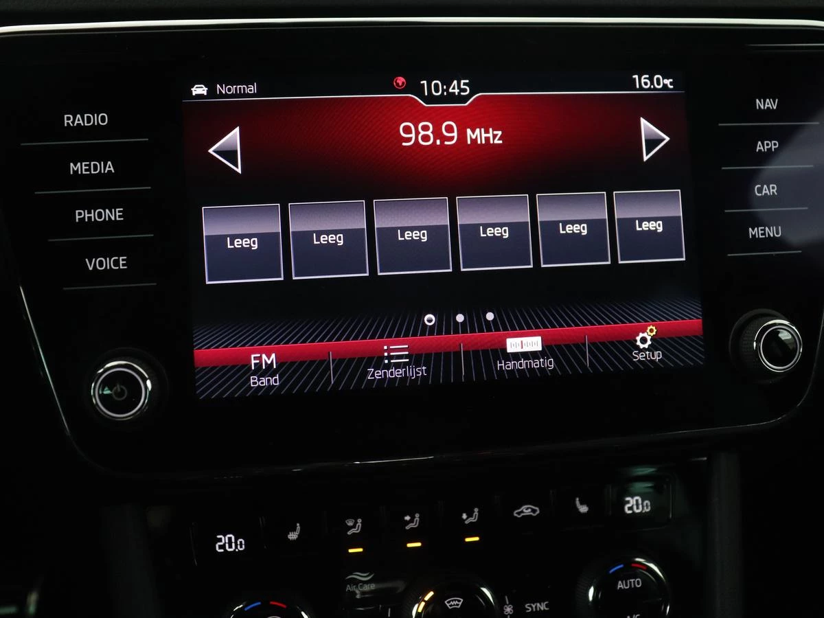 Hoofdafbeelding Škoda Superb