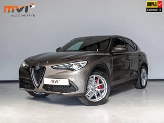 Alfa Romeo Stelvio 2.0 T AWD Super / 201pk / Trekhaak / Dodehoek assistent / Apple CarPlay