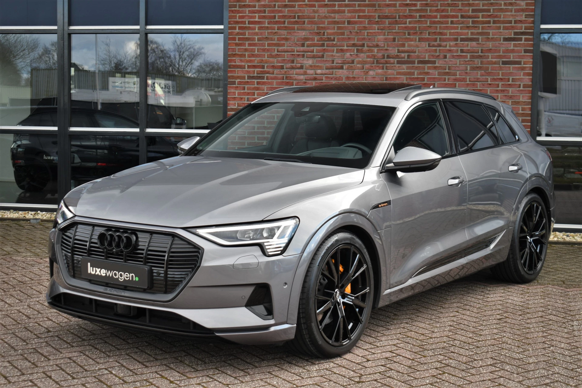 Hoofdafbeelding Audi e-tron