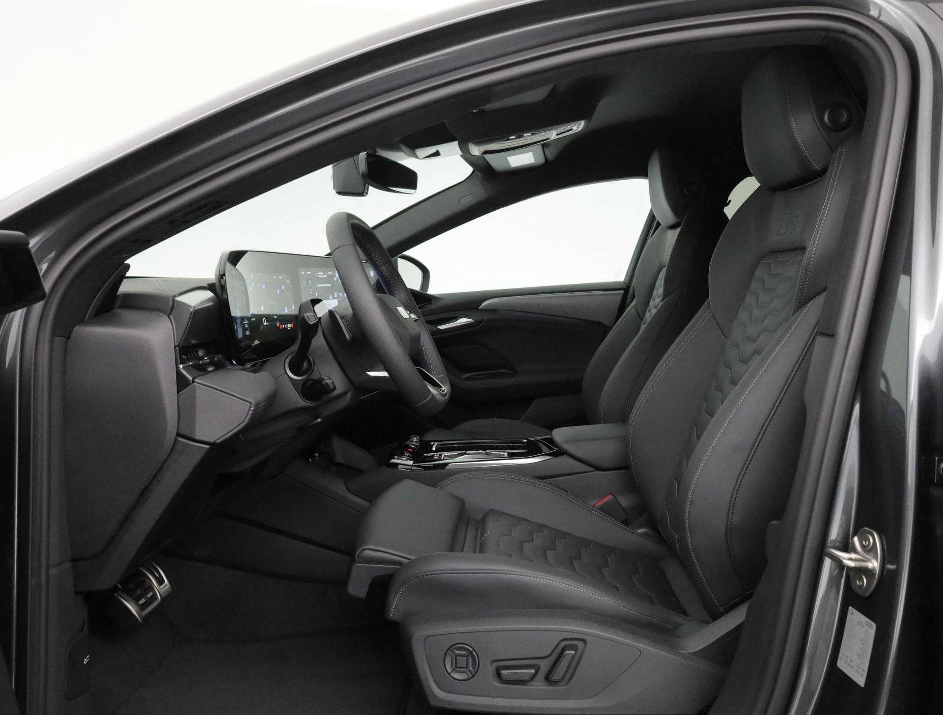 Hoofdafbeelding Audi A6 Avant e-tron