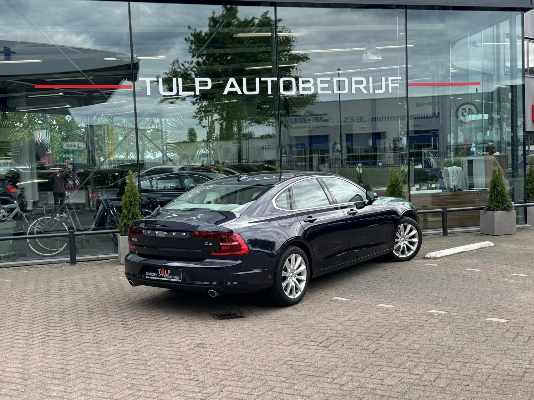 Hoofdafbeelding Volvo S90