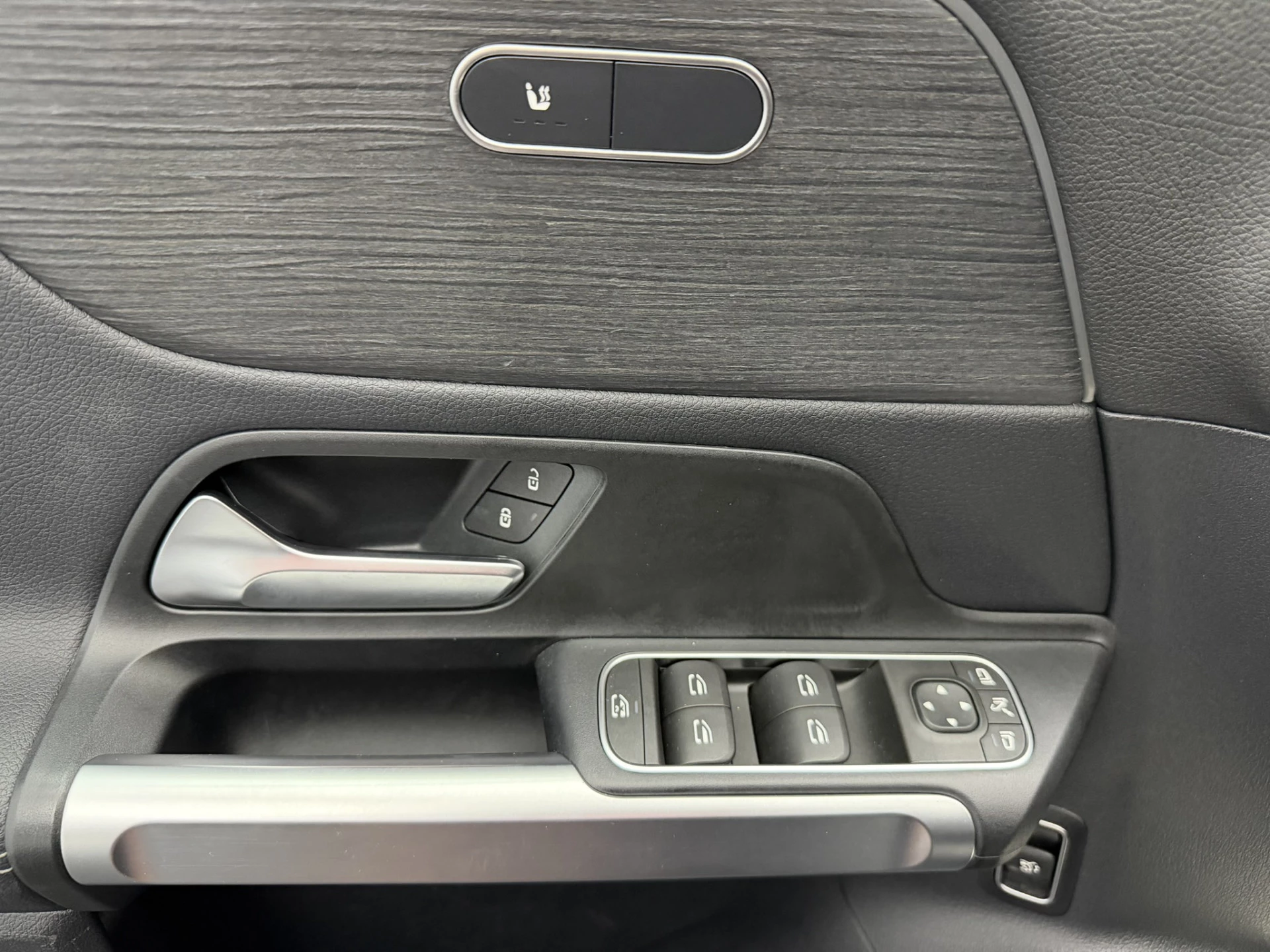Hoofdafbeelding Mercedes-Benz EQB