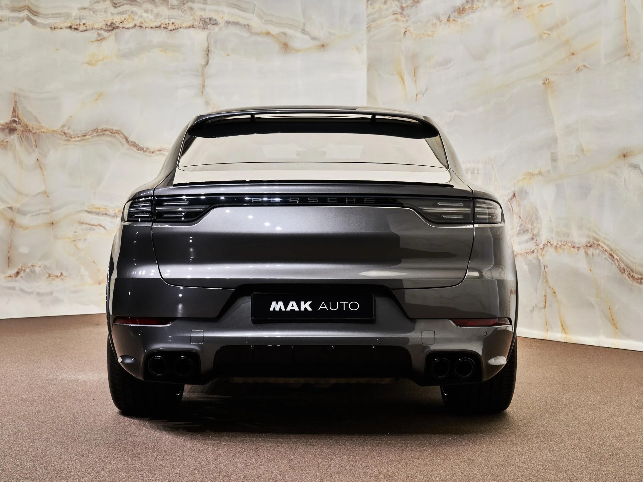 Hoofdafbeelding Porsche Cayenne