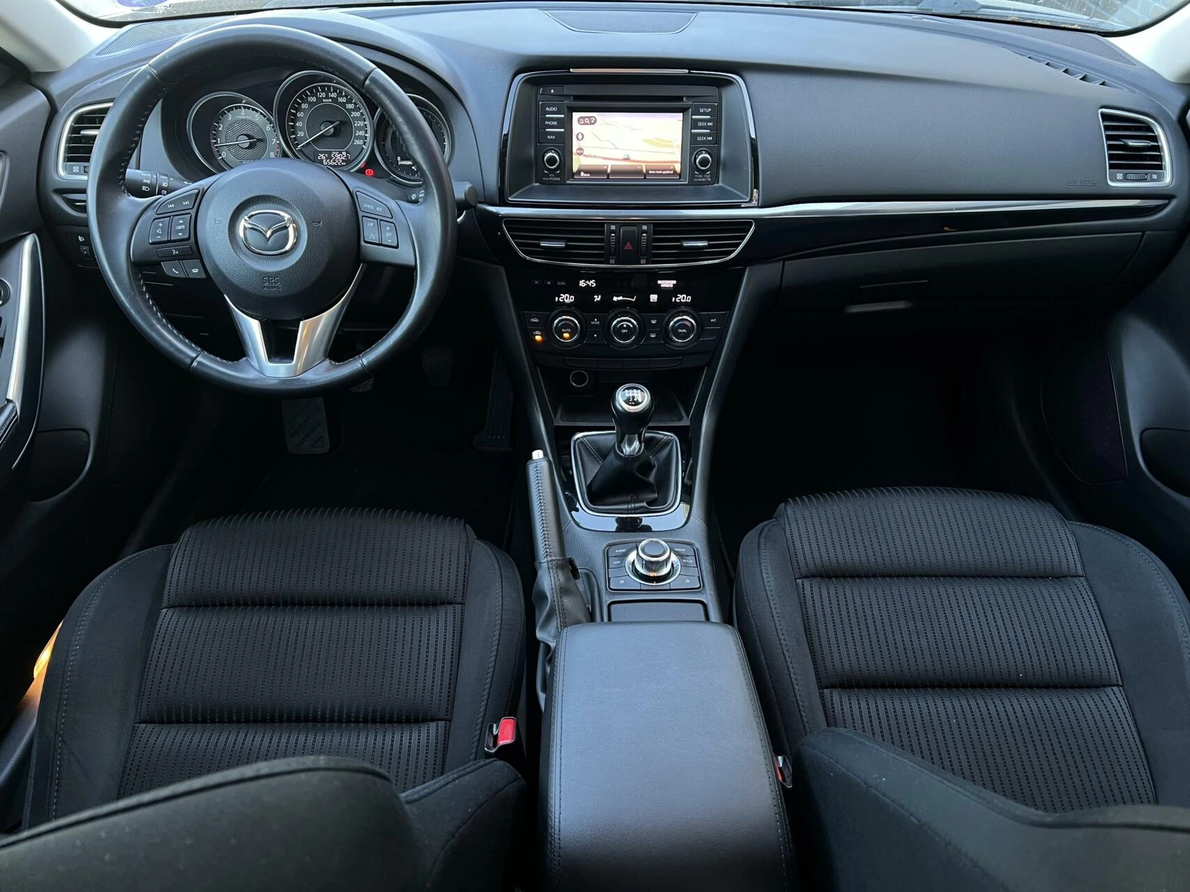 Hoofdafbeelding Mazda 6