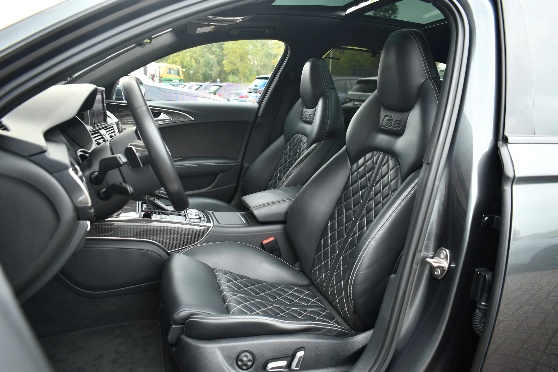 Hoofdafbeelding Audi S6