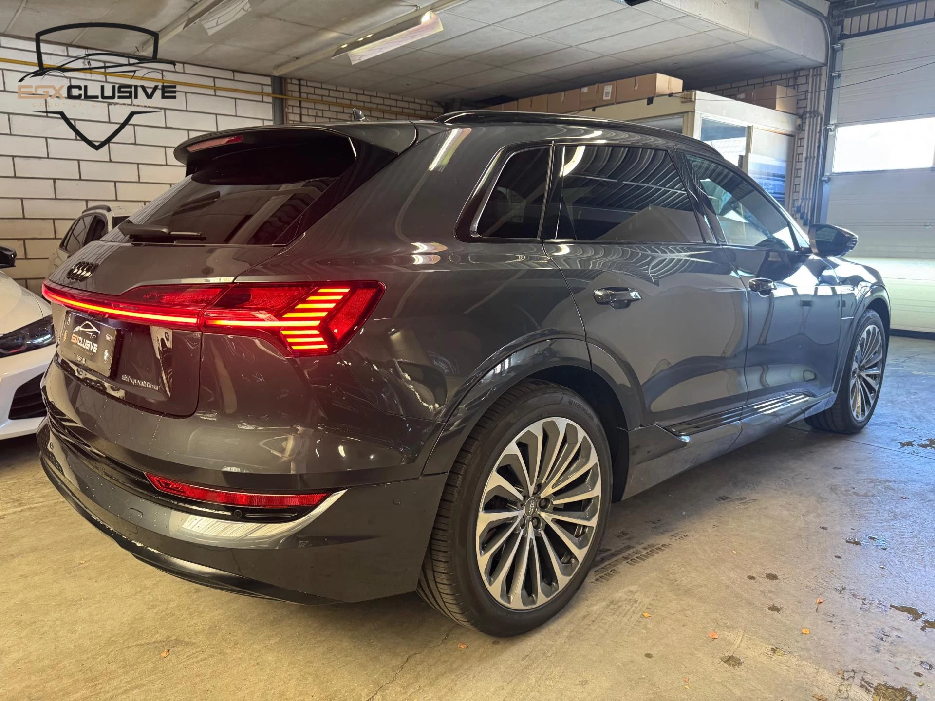 Hoofdafbeelding Audi e-tron