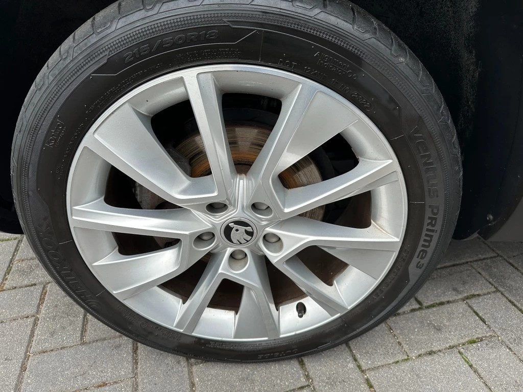 Hoofdafbeelding Škoda Karoq