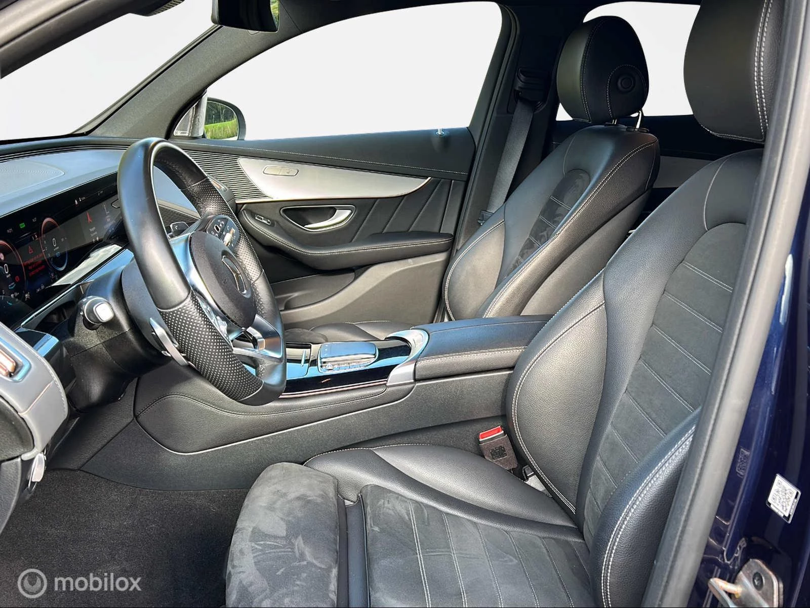 Hoofdafbeelding Mercedes-Benz EQC