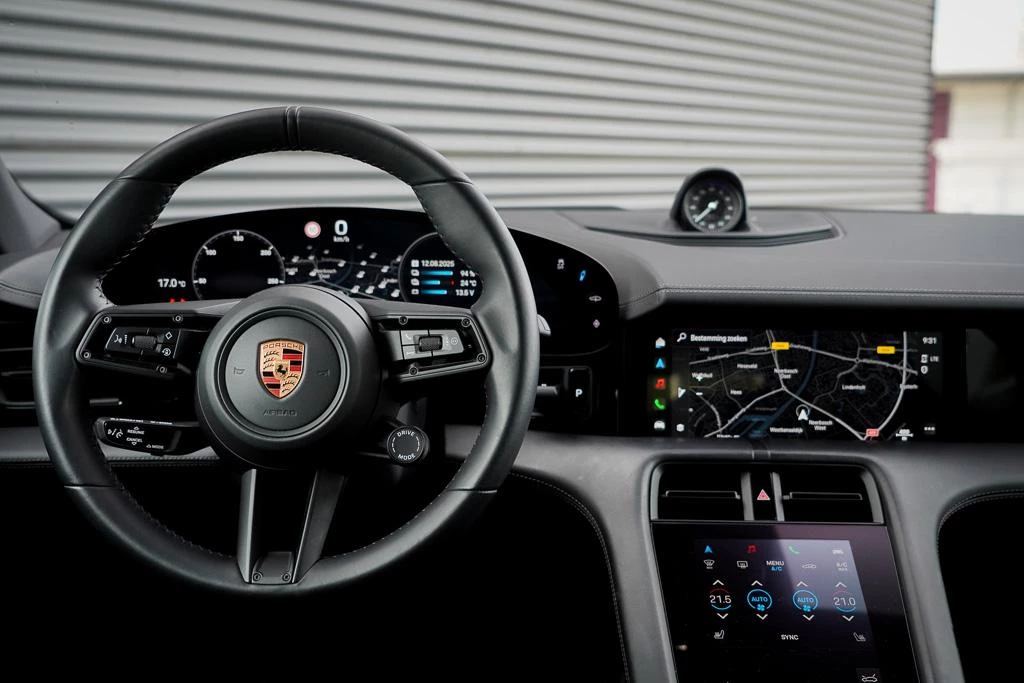 Hoofdafbeelding Porsche Taycan