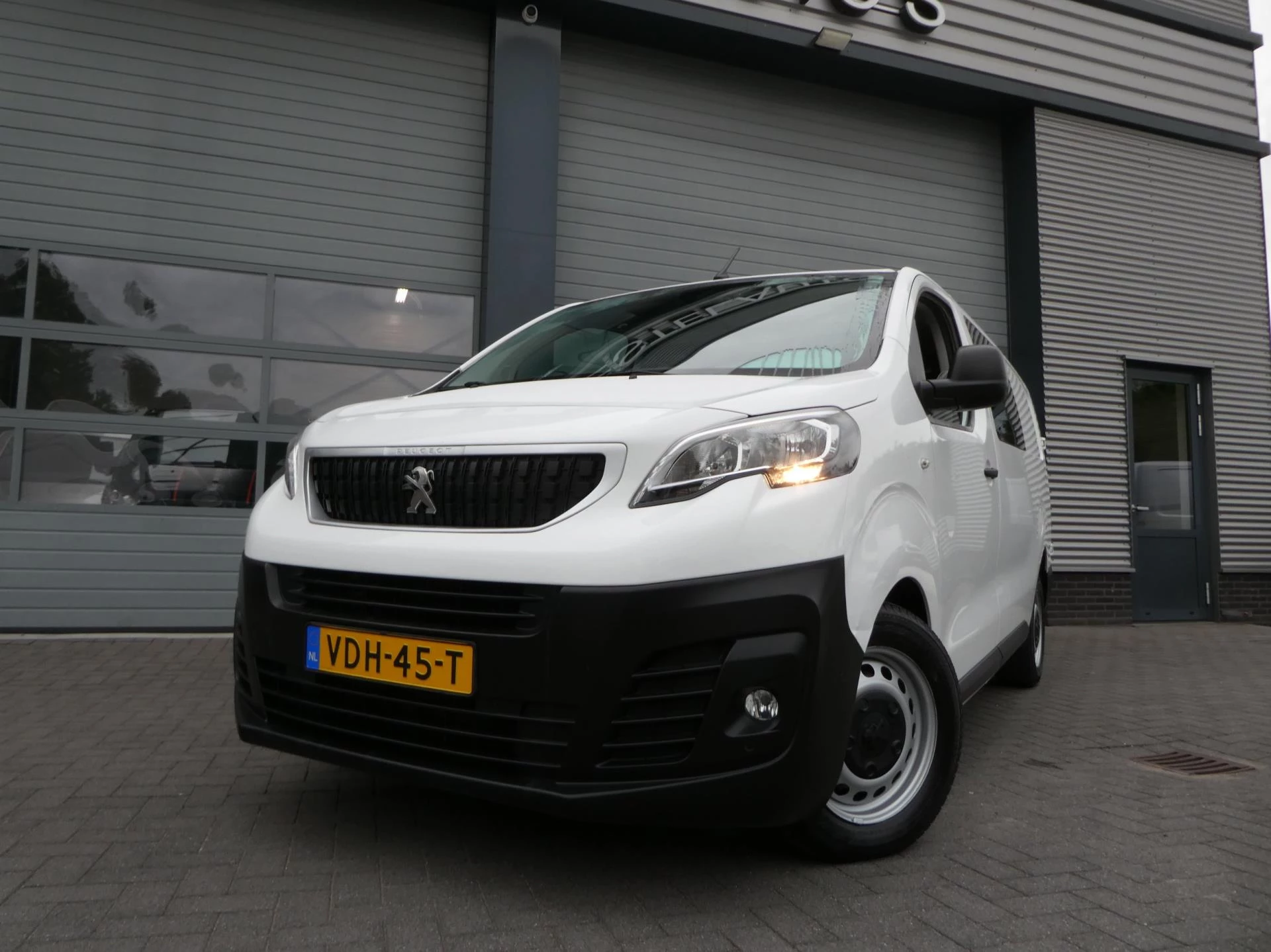Hoofdafbeelding Peugeot Expert